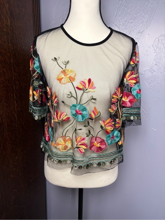 SHEIN Tops - SHEIN Embroidered Floral Mesh Crop Top - Black with Multi-Color Flowers